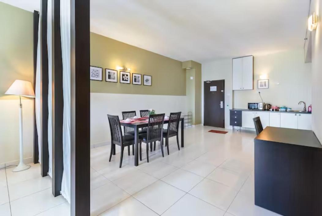 Apartemen 5min Mid Valley Southkey 10min Ksl Ciq Square *